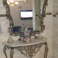 آینه کنسول برنزی ۴۵ ساله