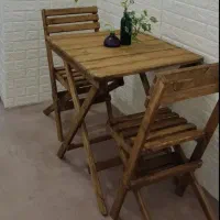 میز صندلی های چوبی