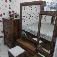 تخت خواب دو نفره به همراه سرویس