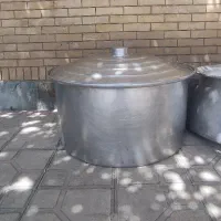 دیگ روحی/دیگ رویی|ظروف پخت‌وپز|شیراز, پانصد دستگاه ارتش|دیوار
