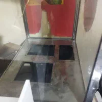 فر زساندویچی و میز و صندلی