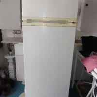 خریداریخچال های کارکرده و قدیمی