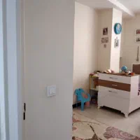 طبقه اول بدون آسانسور خانه کارگر