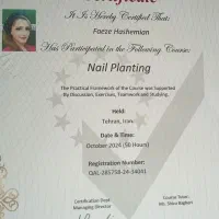 آموزش صفر تا صد کاشت ناخن همراه با مدرک .