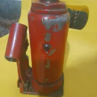 جک ۵تن خاوری