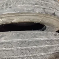 تایر نیسان جلو