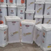 ابگرمکن برقی مکعبی ۱۵ لیتری دیواری