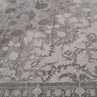 فرش نو  بدون پارگی  و ایرادی