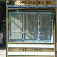 یک عدد یخچال ویترینی 6درب دوطرف نما طلایی اک اک