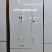 شرکتی اویزی