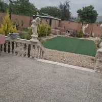 به یک خانم جهت همکاری و پرستاری در منزل