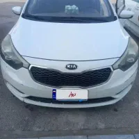 کیا سراتو GLX سفید 2016