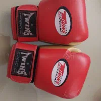 دستکش و کلاه چرم بوکس و UFC در حدنو|تجهیزات ورزشی|ری, اقدسیه|دیوار