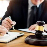 وکیل پایه یک دادگستری برای کلیه امور حقوقی وکیفری|خدمات مالی، حسابداری، بیمه|اصفهان, ملکشهر|دیوار