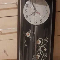 ساعت دیواری