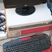 کامپیوتر در حد نو|رایانه رومیزی|زرندیه, |دیوار