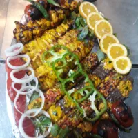 منشی خانم و سالنکار اقا یا خانم