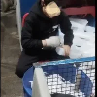 کارگر خط تولید/ اپراتور دستگاه پلاستیک بادی