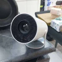 پروژکتور HY300 اتاقت رو سینما تبدیل کن