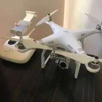پهباد فیلمبرداری برند dji مدل فانتوم ۳se