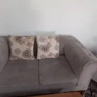 مبل راحتی چستر ۷ نفره به همراه پاف شیشه خور|مبلمان خانگی و میز عسلی|تهران, مسعودیه|دیوار