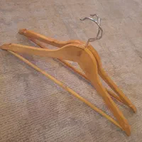 چوب کار لباس بزرگسال وارداتی چوب راش|بندرخت و رختآویز|پردیس, فاز ۱۱|دیوار