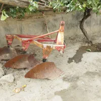 پنجه و گاو آهن