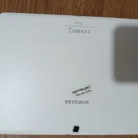 تبلت|تبلت|تهران, فلسطین (میدان انقلاب)|دیوار