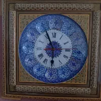ساعت دیواری قدیمی