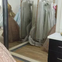 یک عدد اینه بزرگ قاب دار