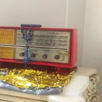 رادیو چوبی خیلی قدیمی