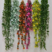 انواع آویز شمشاد سبز و قاصدک های رنگی جذاب