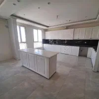 165-متر-کوشش-نزدیک-به-حاشیه