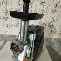 چرخ گوشت خیلی نو‌ قیمت پایین زدم برای جهاز