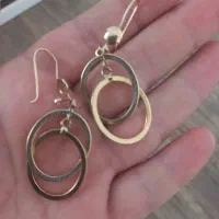 گوشواره سالم