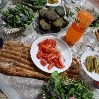 آشپز ماهر ویک اقا یاخانم برای وسط کاری وپیک موتور|استخدام خدمات فروشگاه و رستوران|پاکدشت, کبودگنبد|دیوار
