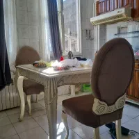 غذاخوری ۴نفره میزبزرگ