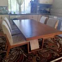 میز ناهار خوری شش نفره