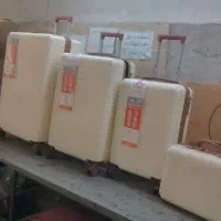 چمدان درطرح ورنگبندی