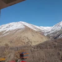 2000متر-باغ-رستوران-ابتدای-جاده-فشم