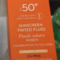 ضدآفتاب کرم پودردار