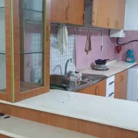 به علت تعقیر دکوراسیون و تعمیرات خانه