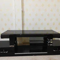 میز تلوزیون شیشه ای