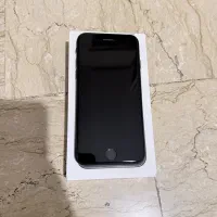 ایفون SE2022 در حد نو