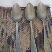 قاشق و چنگال برنجی قدیمی