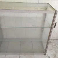 سه عدد ویترین شیشه ای الومینیومی|فروشگاه و مغازه|یزد, |دیوار