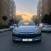 پژو ۲۰۶ تیپ ۵ مدل ۱۳۸۴ بی رنگ