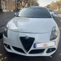 الفارومو جولیتا مدل ۲۰۱۵ زیر قیمت فوری