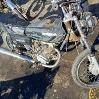 موتورسیکلت هندا۱۲۵ مدل ۸۸|موتورسیکلت|انگوران, |دیوار