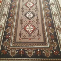 یک فرش نه متری به فروش می‌رسد